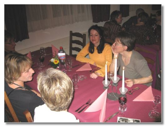 KLASSENZUSAMMENKUNFT PRIMARSCHULE MRIKEN 1968-1971 VOM 20.01.2007