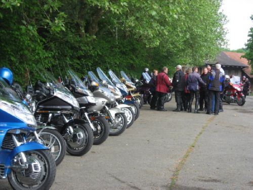NATIONALES GOLDWING-TREFFEN VOM 18. MAI 2008 - BERNER STAMM 
