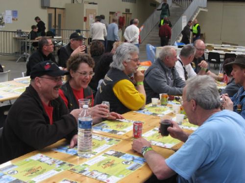 INTERNATIONALES TREFFEN VOM 1. - 4.05.2008 IN FRANKREICH 