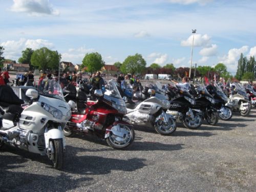 INTERNATIONALES TREFFEN VOM 1. - 4.05.2008 IN FRANKREICH 
