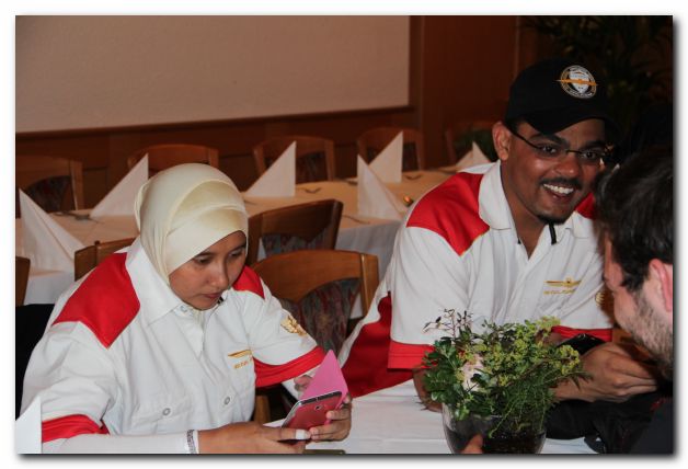 BESUCH AUS MALAYSIA VOM 8. JUNI 2012 - INNERSCHWEIZER STAMM