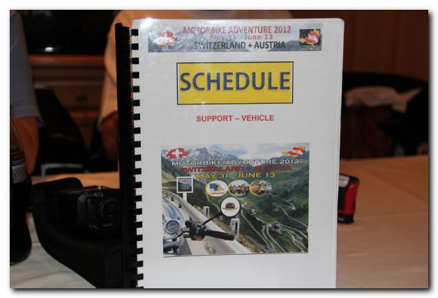 BESUCH AUS MALAYSIA VOM 8. JUNI 2012 - INNERSCHWEIZER STAMM
