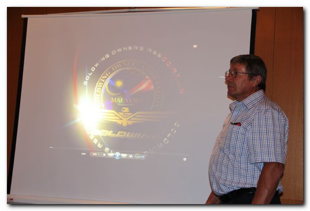 BESUCH AUS MALAYSIA VOM 8. JUNI 2012 - INNERSCHWEIZER STAMM