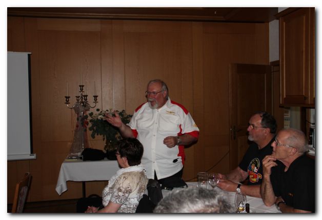 BESUCH AUS MALAYSIA VOM 8. JUNI 2012 - INNERSCHWEIZER STAMM