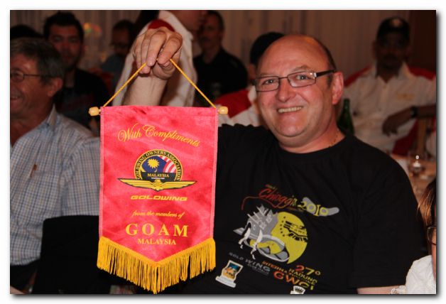 BESUCH AUS MALAYSIA VOM 8. JUNI 2012 - INNERSCHWEIZER STAMM