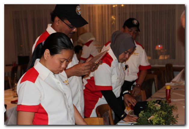 BESUCH AUS MALAYSIA VOM 8. JUNI 2012 - INNERSCHWEIZER STAMM